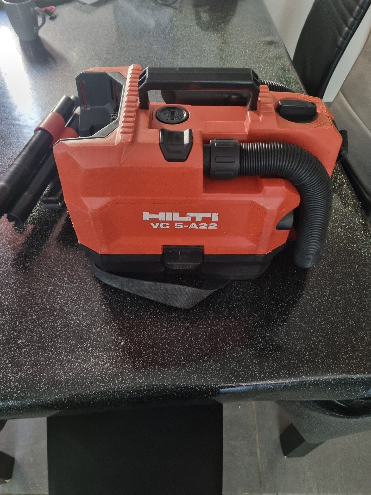 Mange tout Hilti vc 5-a22, Enlèvement