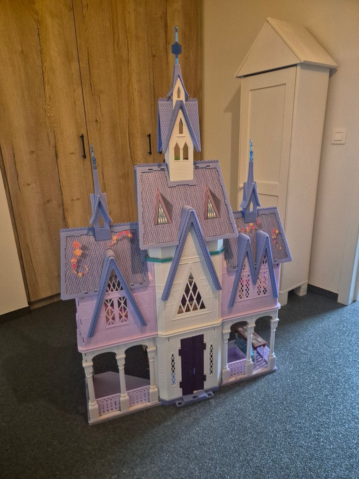 Frozen kasteel + poppen, Ophalen, Accessoires
