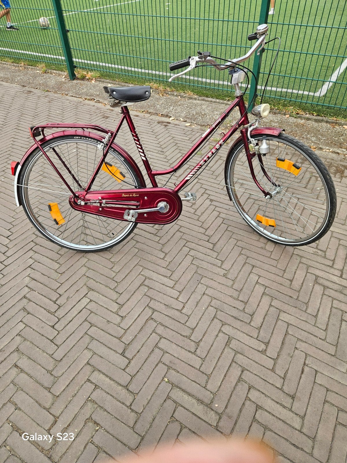 oldtimers dames of meisjesfiets, Ophalen
