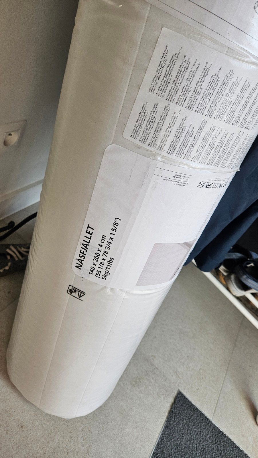 Ikea NÄSFJÄLLET Matras 
Topper, wit, 140x200 cm, Huis en Inrichting, Ophalen, Matras
