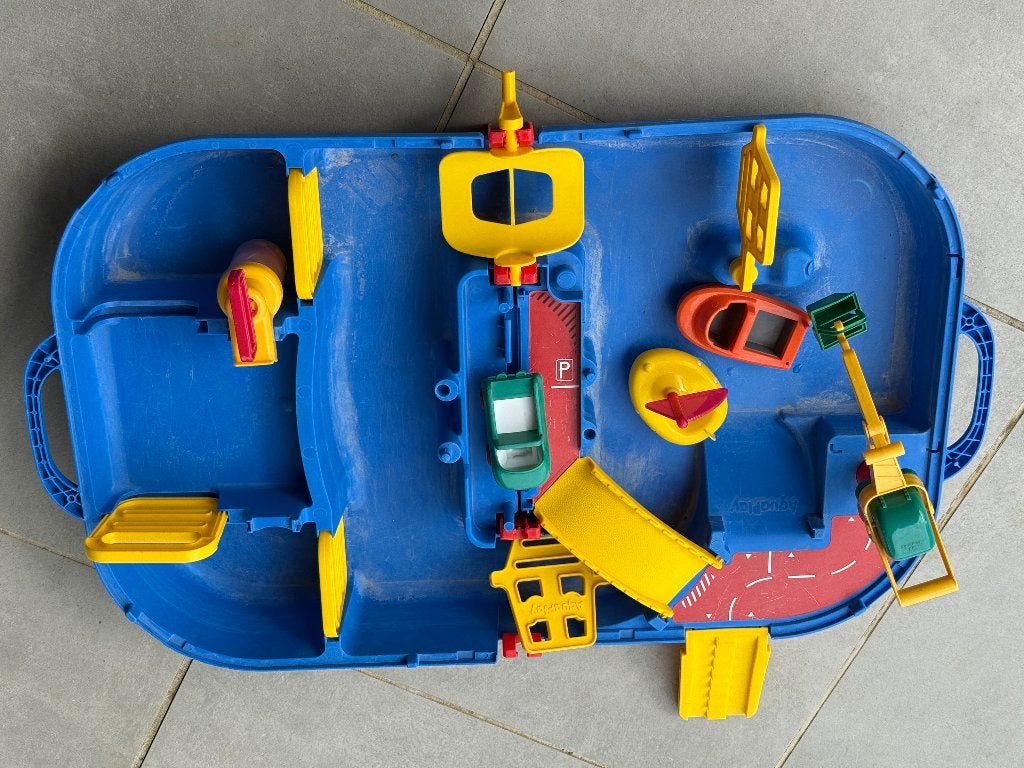Aquaplay, Enlèvement, Utilisé