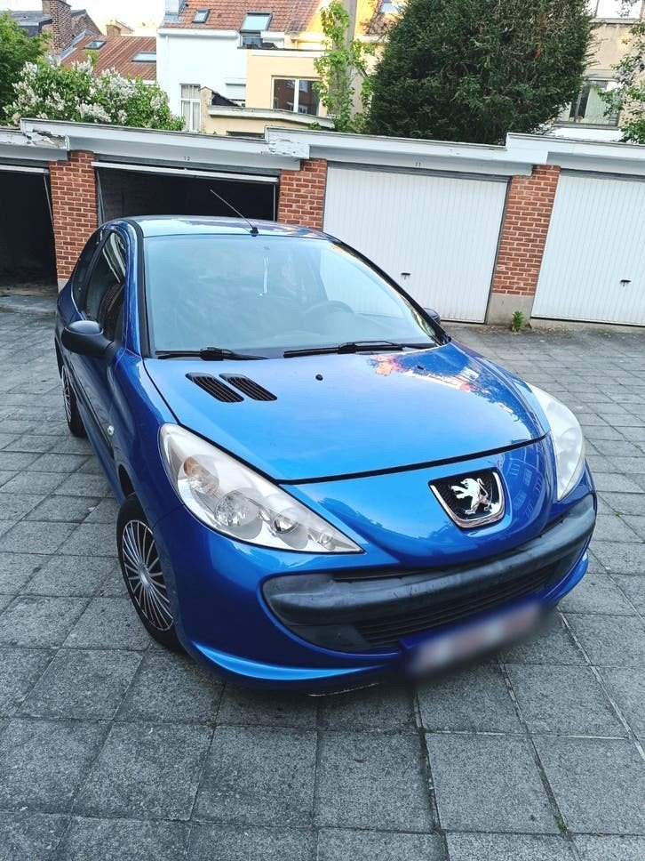 Kleine Peugeot 206+ 1.1 benzine, weinig km, LEZ ok 2035, Auto's, Peugeot, 4 cilinders, 44 kW, Particulier, Coupé