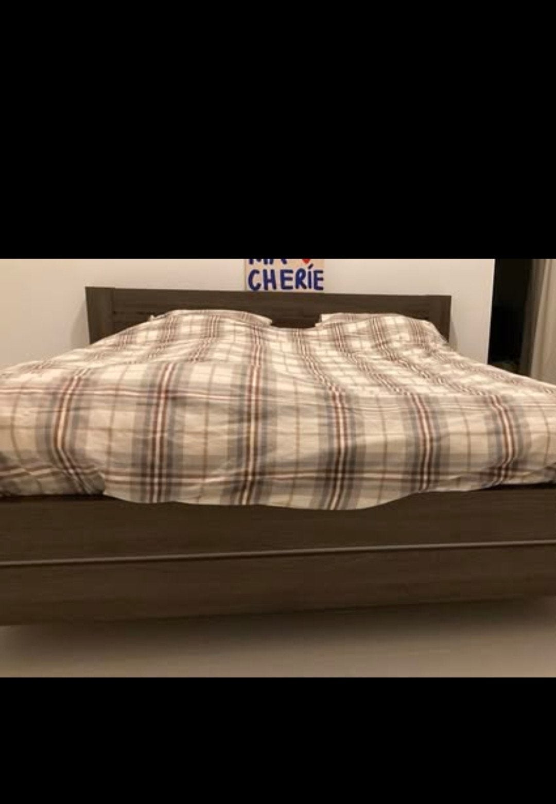 Volledige slaapkamer met tweepersoonsbed,kleerkast,dressoir, Ophalen, Zo goed als nieuw, Tweepersoons