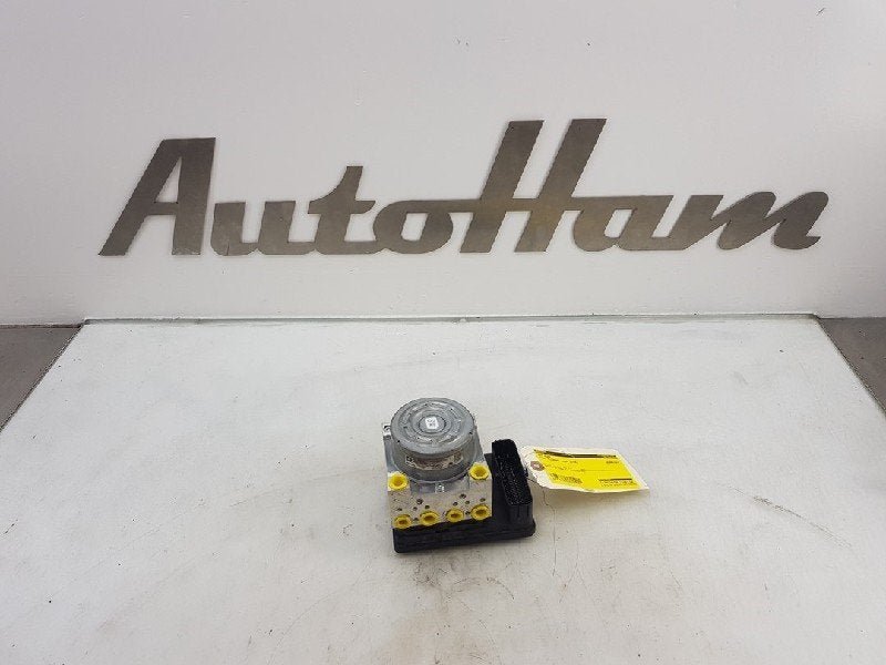 BLOC ABS (FREINS ANTI-BLOCAGE) Mini Clubman (F54), Sodener Straße 9
65824  Schwalbach, DE, Continental Aftermarket & Services GmbH