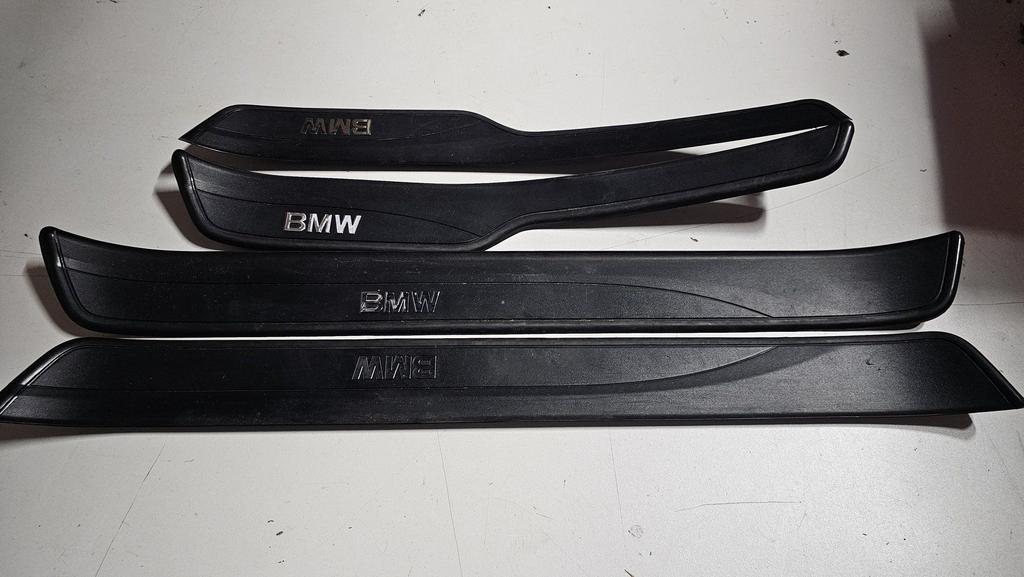 Instaplijsten set 4 dlg BMW 3 serie E90 E91 574773060279 574, Auto-onderdelen, Gebruikt, -, Ophalen of Verzenden, -