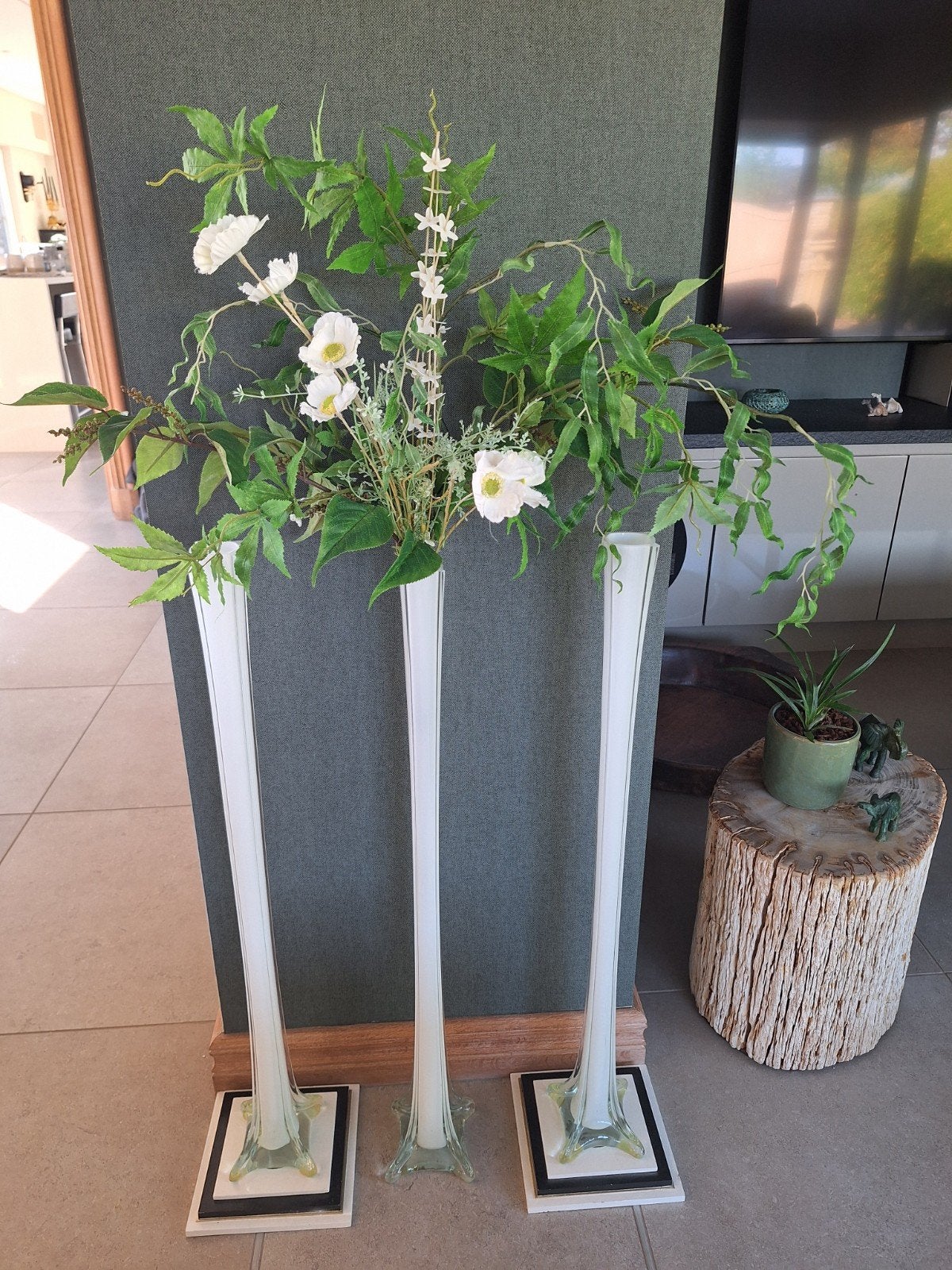 Vaas vintage eiffeltoren wit 80 cm, Huis en Inrichting, Ophalen, Gebruikt, Wit