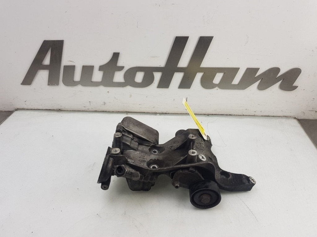 BOITIER FILTRE HUILE Audi A3 Sportback (8PA), Autos : Pièces & Accessoires, Filtres, Audi, Utilisé