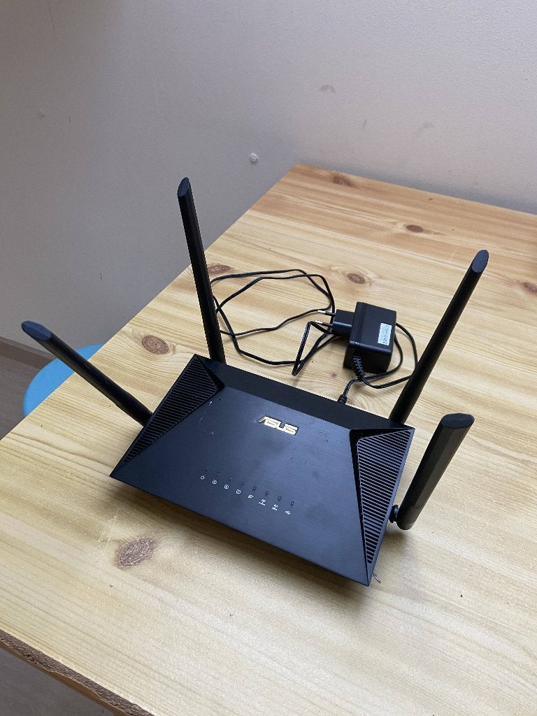 ASUS Wireless AX1800 dual Band WIFI Router, Ophalen of Verzenden, Zo goed als nieuw, Router, Assus