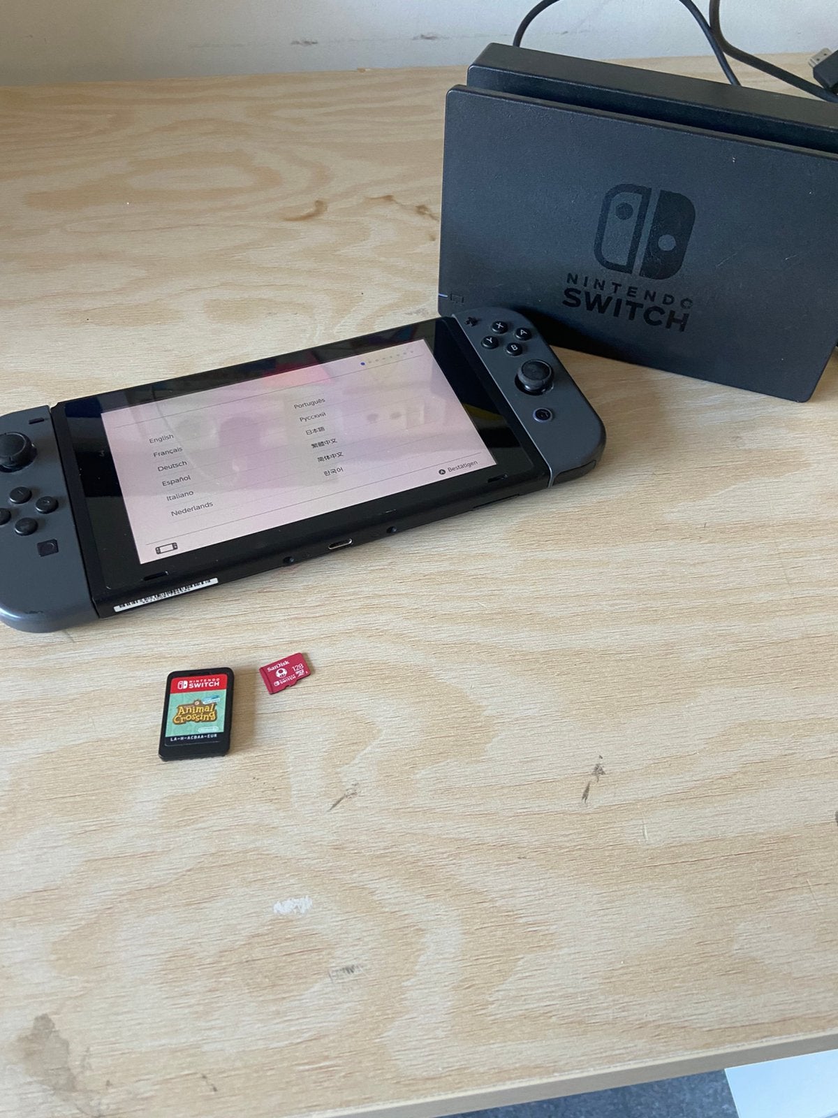 Nintendo Switch Set + Animal Crossing & 128GB SD + Grips, Avec jeux, Enlèvement, Avec 2 manettes, Neuf