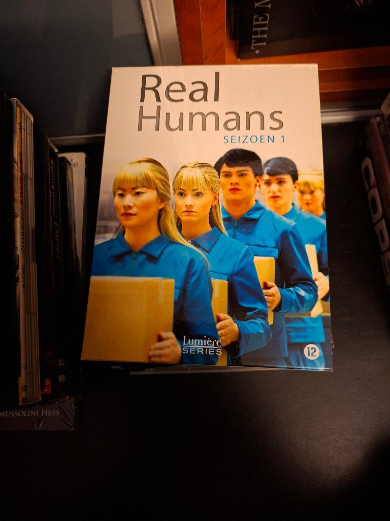 dvd - real humans - seizoen 1 - 4 disc - doos 3, Cd's en Dvd's, Seizoen 1, Nederlands, Science Fiction en Fantasy, Ophalen of Verzenden