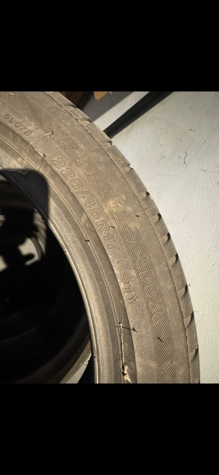 4 PNEUS 225/45 R17 91Y, Autos : Pièces & Accessoires, Enlèvement