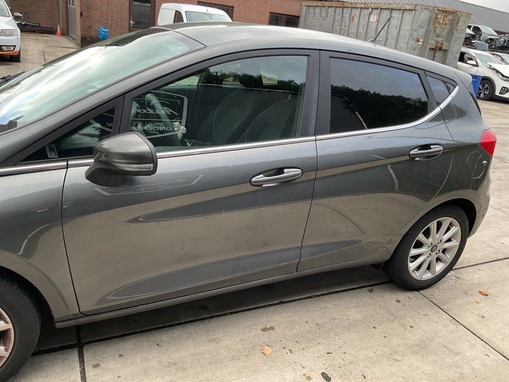 PORTE AVANT GAUCHE Ford Fiesta 7 (01-2017/07-2023), Autos : Pièces & Accessoires, Dhr. J. Ham, Gauche, Administratie@autoham.nl