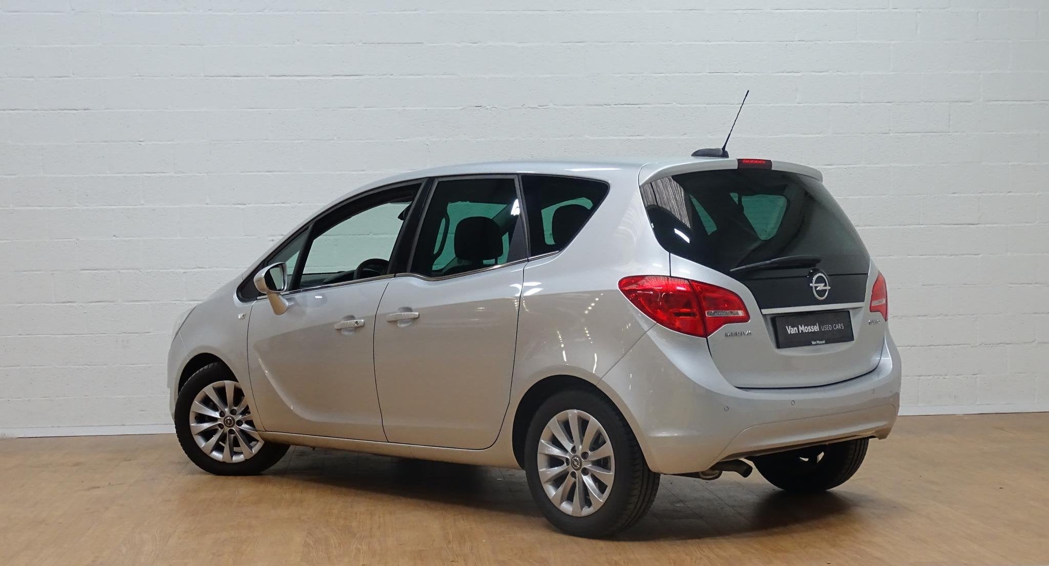 Opel Meriva 1.4T Ultimate automaat (automatique), Autos, 1361 kg, Argent ou Gris, https://public.car-pass.be/vhr/101b0524-82db-411e-b3ec-0531f14e6b0f