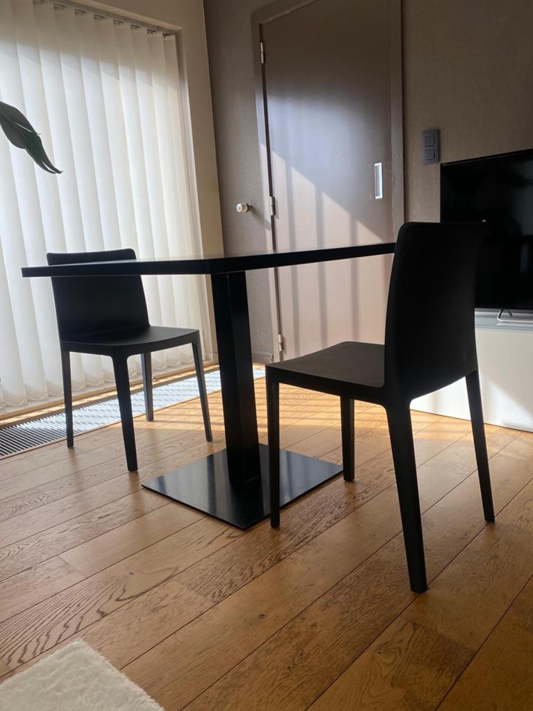 Tafel + 2 stoelen HAY., Ophalen, Gebruikt