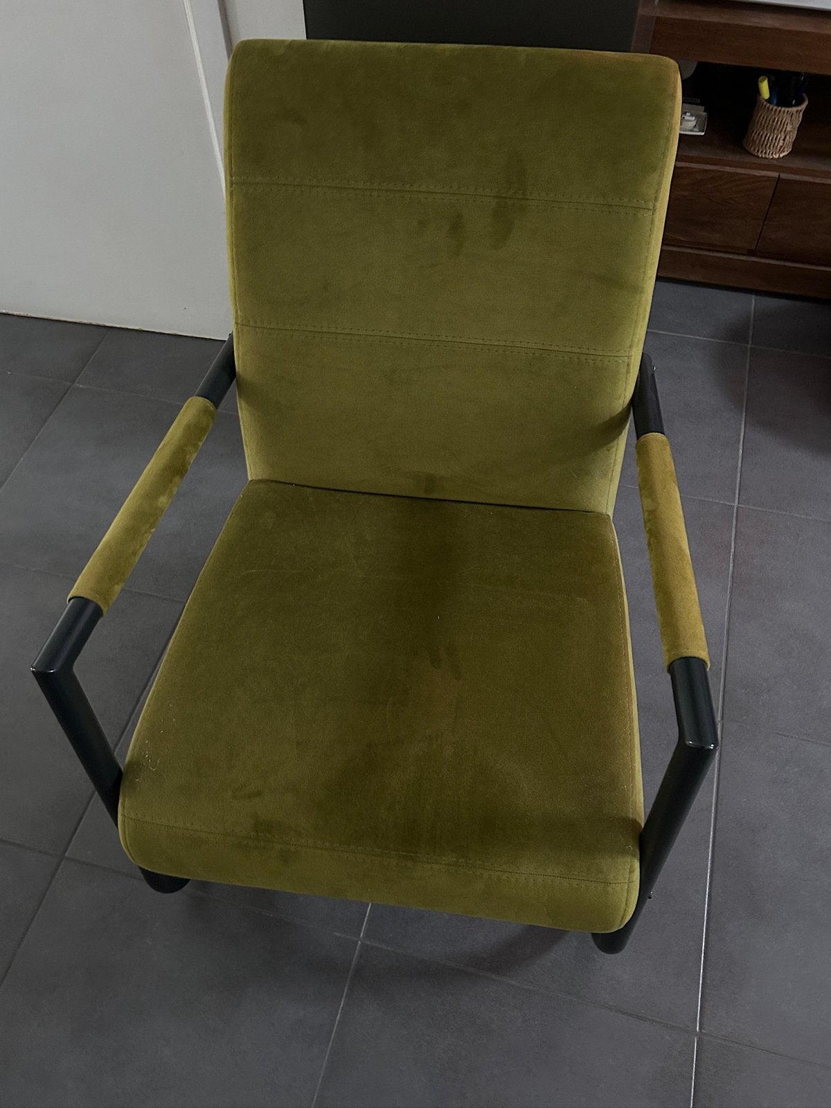 Fauteuil Henders & Hazel Angelica — Velours vert olive, Maison & Meubles, Enlèvement, Comme neuf, Noir, Métal