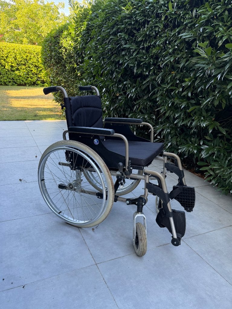 Rolstoel zwart, Divers, Chaises roulantes, Enlèvement, Pliant, Utilisé, Fauteuil roulant à pousser