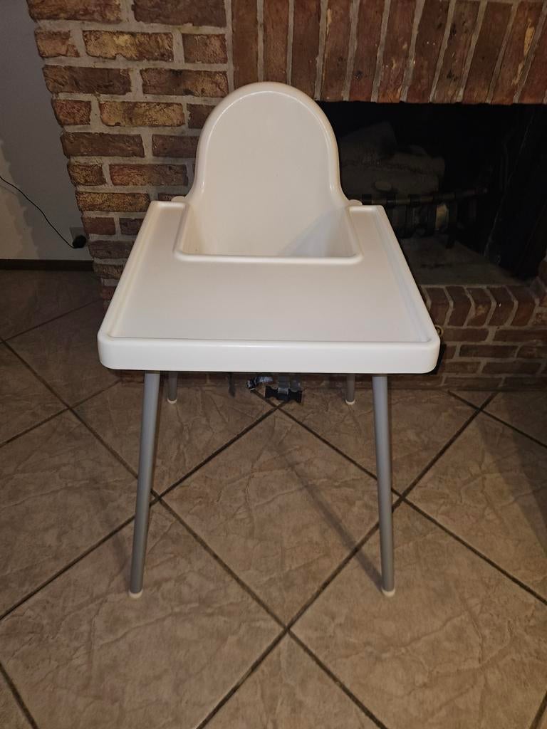 Ikea kinderstoel, Ophalen
