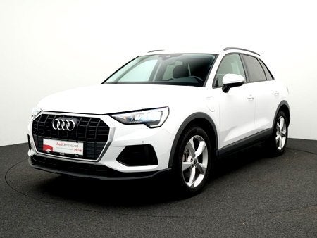 Audi Q3 PHEV 45 TFSIe Attraction S tron.(180 kW), Auto's, Automaat, https://public.car-pass.be/vhr/dfba04fd-dda4-4fe5-89ae-1e06ee950777