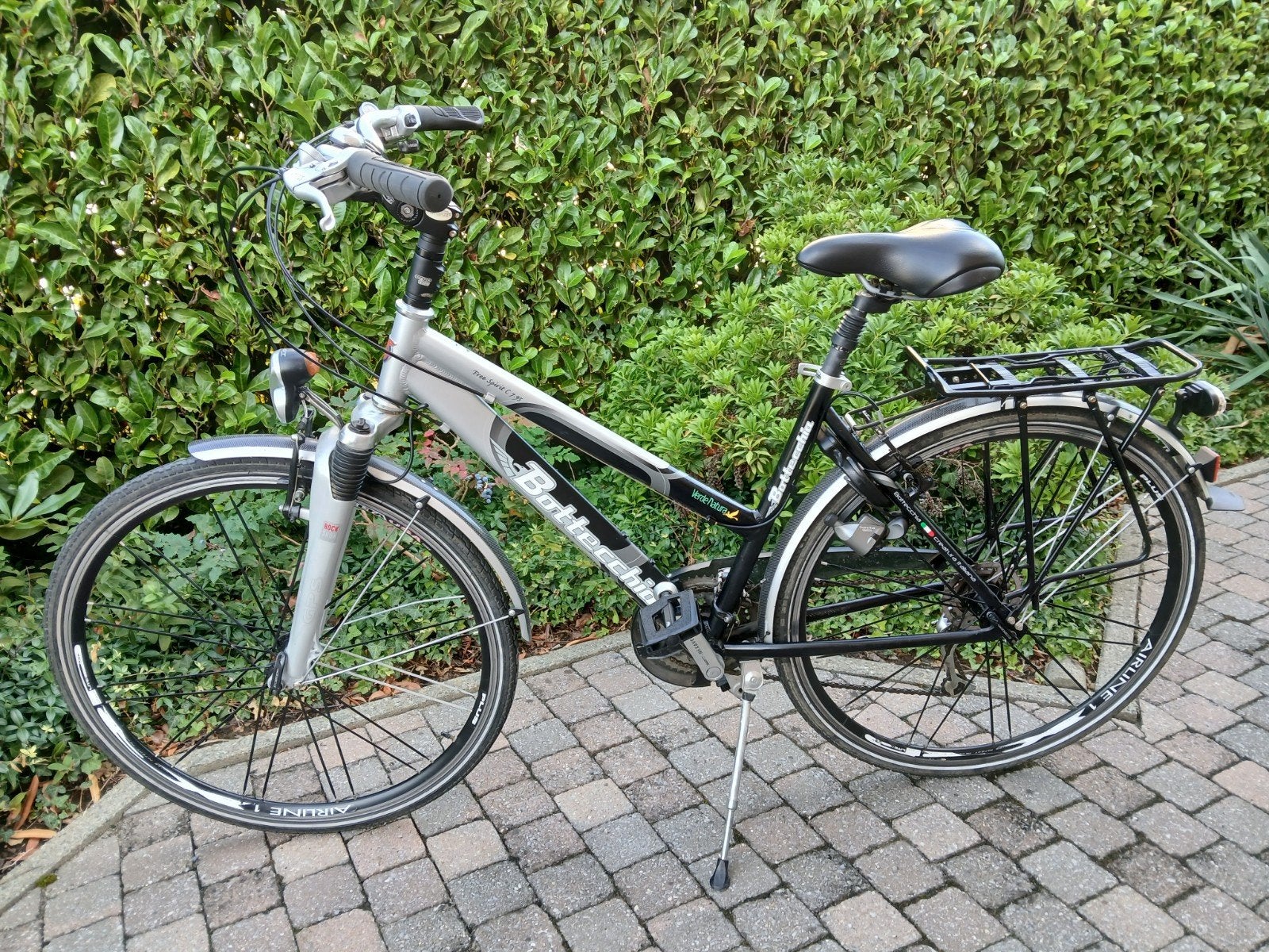 Damesfiets Bottecchia in goede staat, Fietsen en Brommers, Ophalen, Gebruikt, Velgrem, Versnellingen