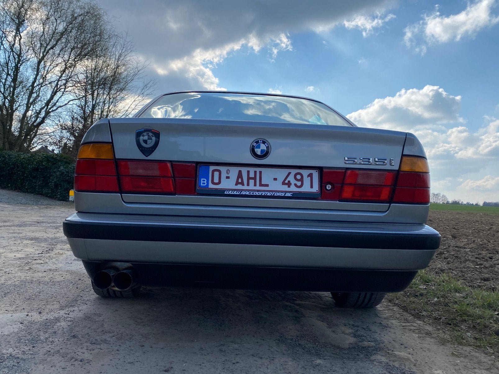 BMW 535I oldtimer, Auto's, BMW, Particulier, 5 Reeks, ABS, Airbags, Airconditioning, Alarm, Bluetooth, Boordcomputer, Centrale vergrendeling