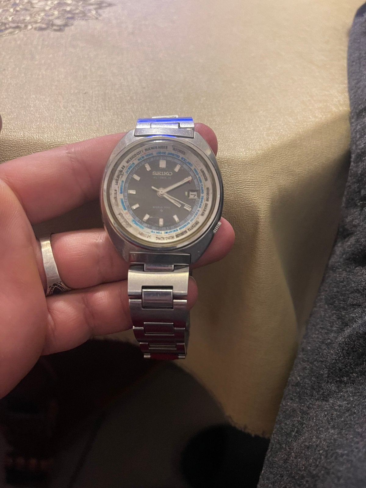 Montre seiko world time automatique Gmt 6117-6400, Bijoux, Sacs & Beauté, Enlèvement ou Envoi, Seiko