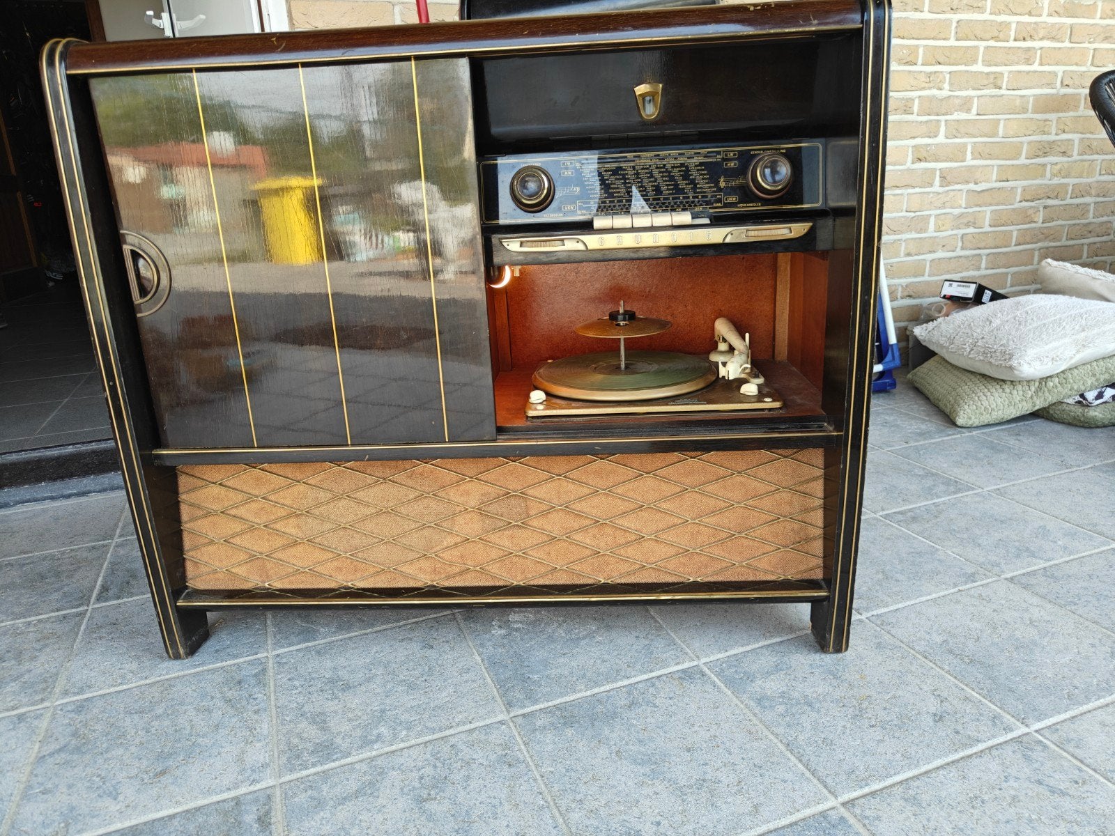 grundig vintage radio kast, Antiek en Kunst, Ophalen