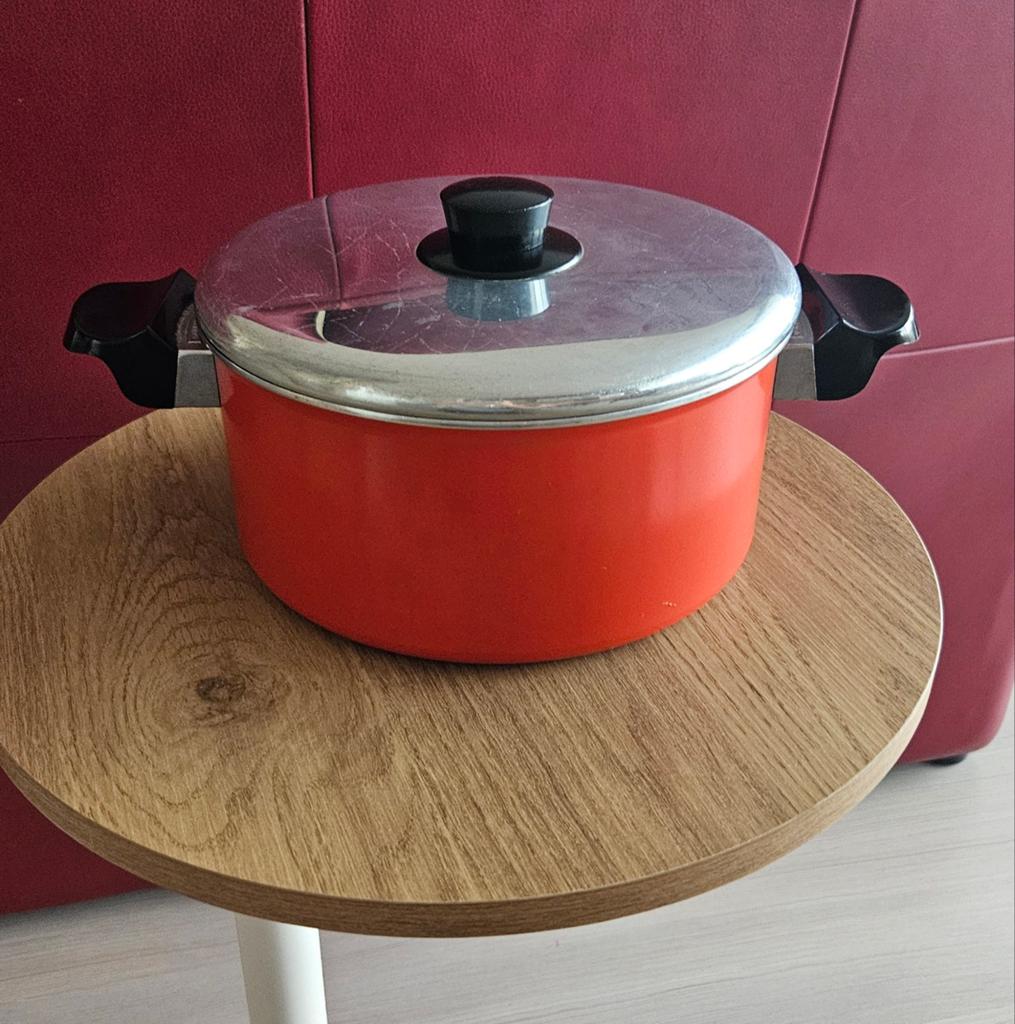 Casserole TEFAL rouge pour Gaz uniquement 22 cm, Enlèvement