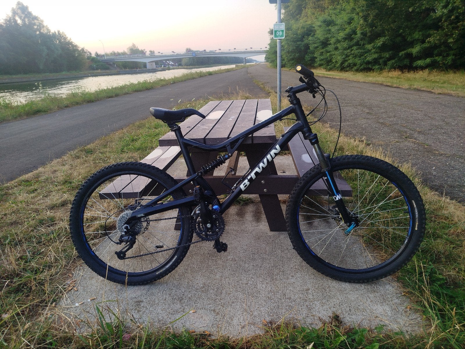 Mountainbike full suspension, Ophalen, Zo goed als nieuw, Schijfrem, 24 inch of meer