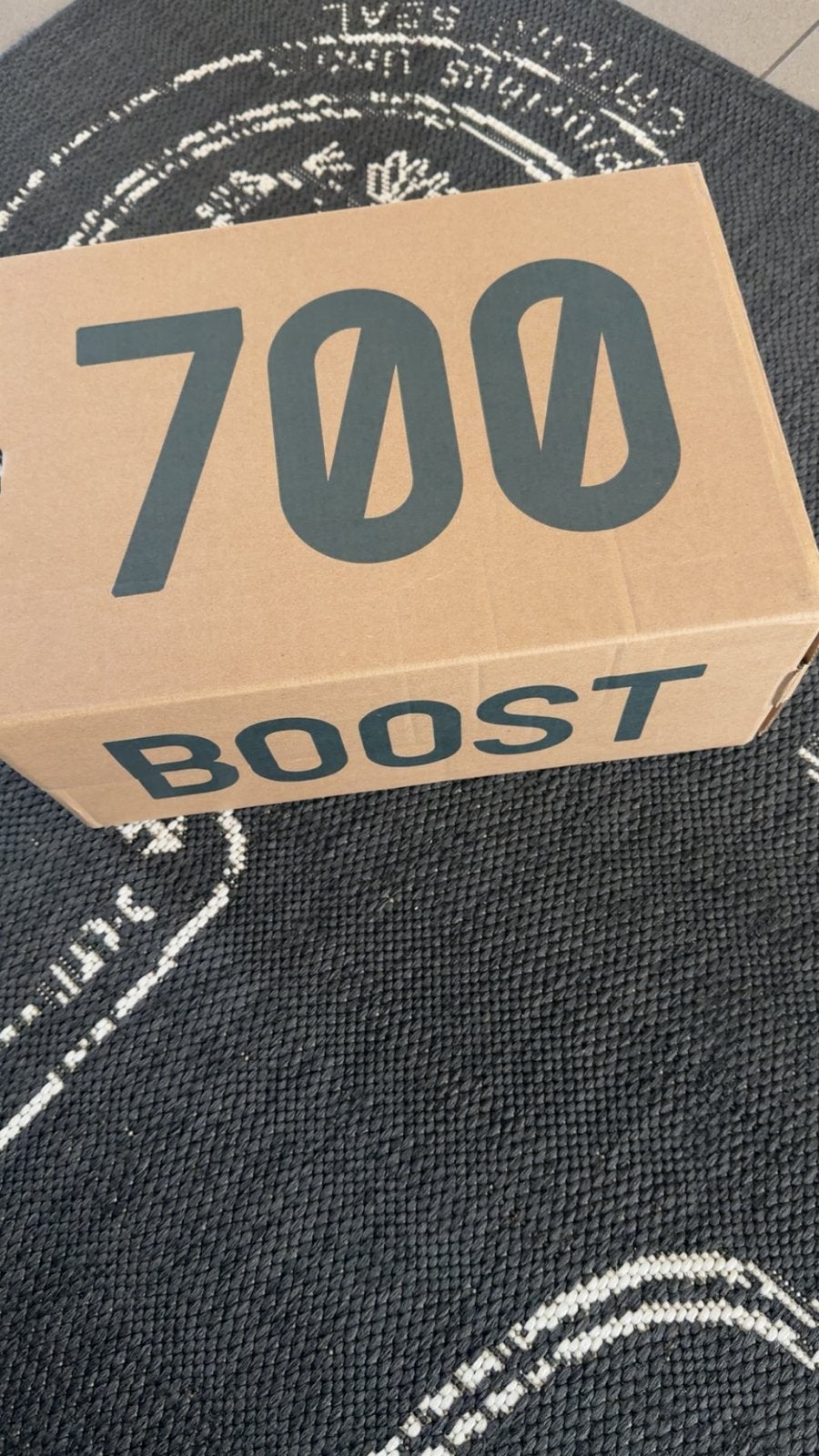 700 boost, Ophalen of Verzenden, Zo goed als nieuw