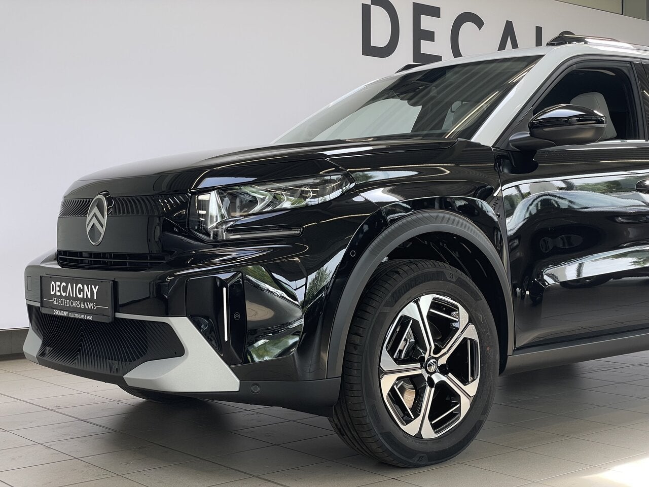 Citroen C3 Aircross Max 1.2 e-DSC6 *Camera*App Connect, 1199 cc, 0 kg, Zwart, Bedrijf