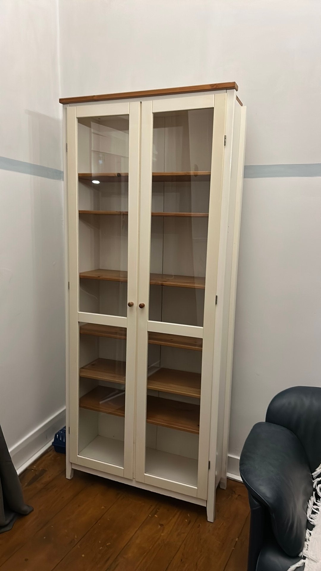 Ikea vitrine kast, Maison & Meubles, 25 à 50 cm, Avec porte(s), Enlèvement, Utilisé
