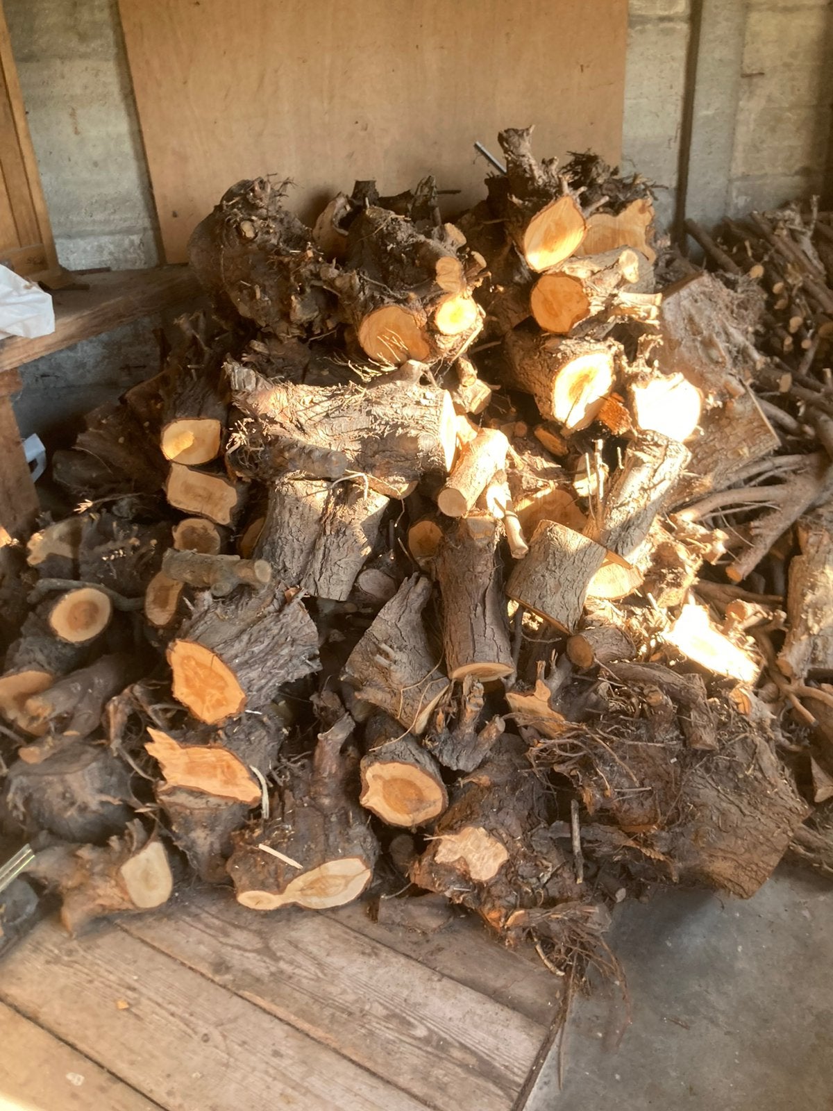 Pile de bois de chauffage sec, Jardin & Terrasse, Enlèvement