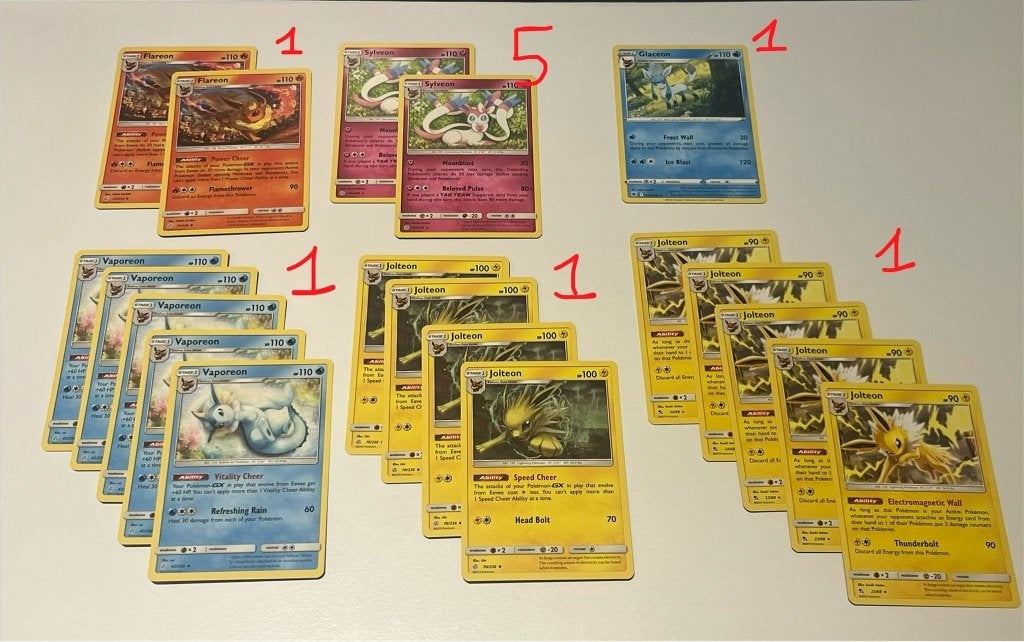 Eevee en Eeveelutions Pokemon Kaarten - Varia, Hobby en Vrije tijd, Ophalen, Gebruikt, Meerdere kaarten, Foil