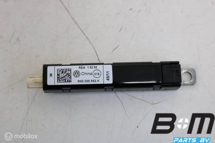 Antenneversterker VW Tiguan 5N 5N0035552K, Auto diversen, Autoradio's, Gebruikt