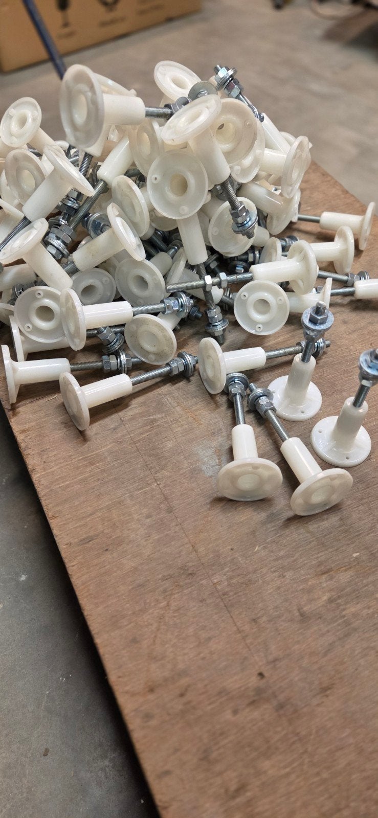 pieds réglables, Bricolage & Construction, Enlèvement ou Envoi, Neuf, PVC