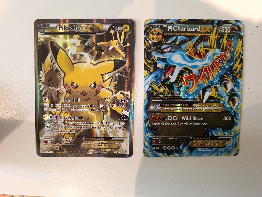 Pokémonkaarten Pikachu EX - Mega Charizard EX, Verzenden, Gebruikt, Losse kaart, Foil