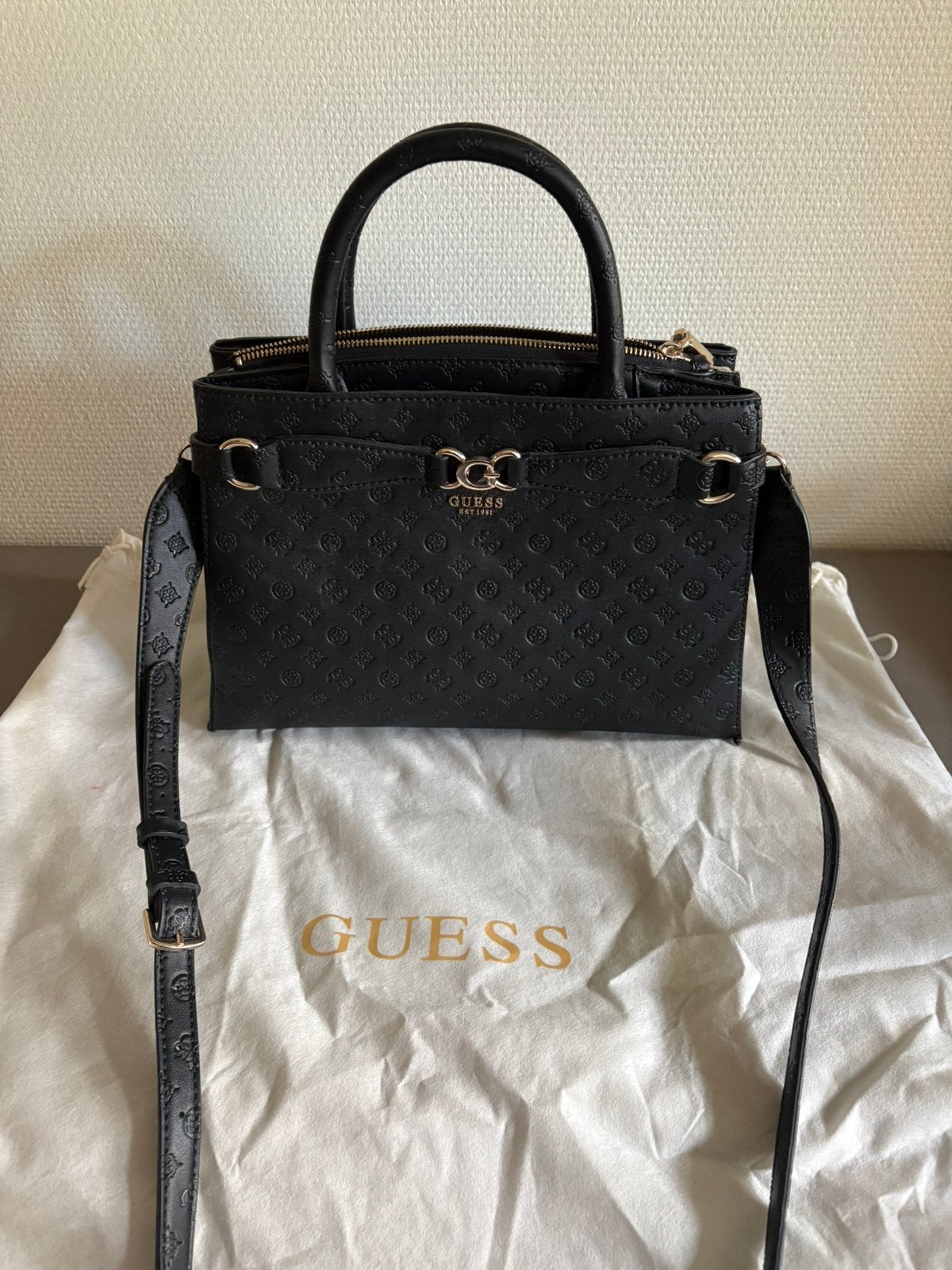 Guess handtas, Enlèvement, Comme neuf, Noir, Sac à main