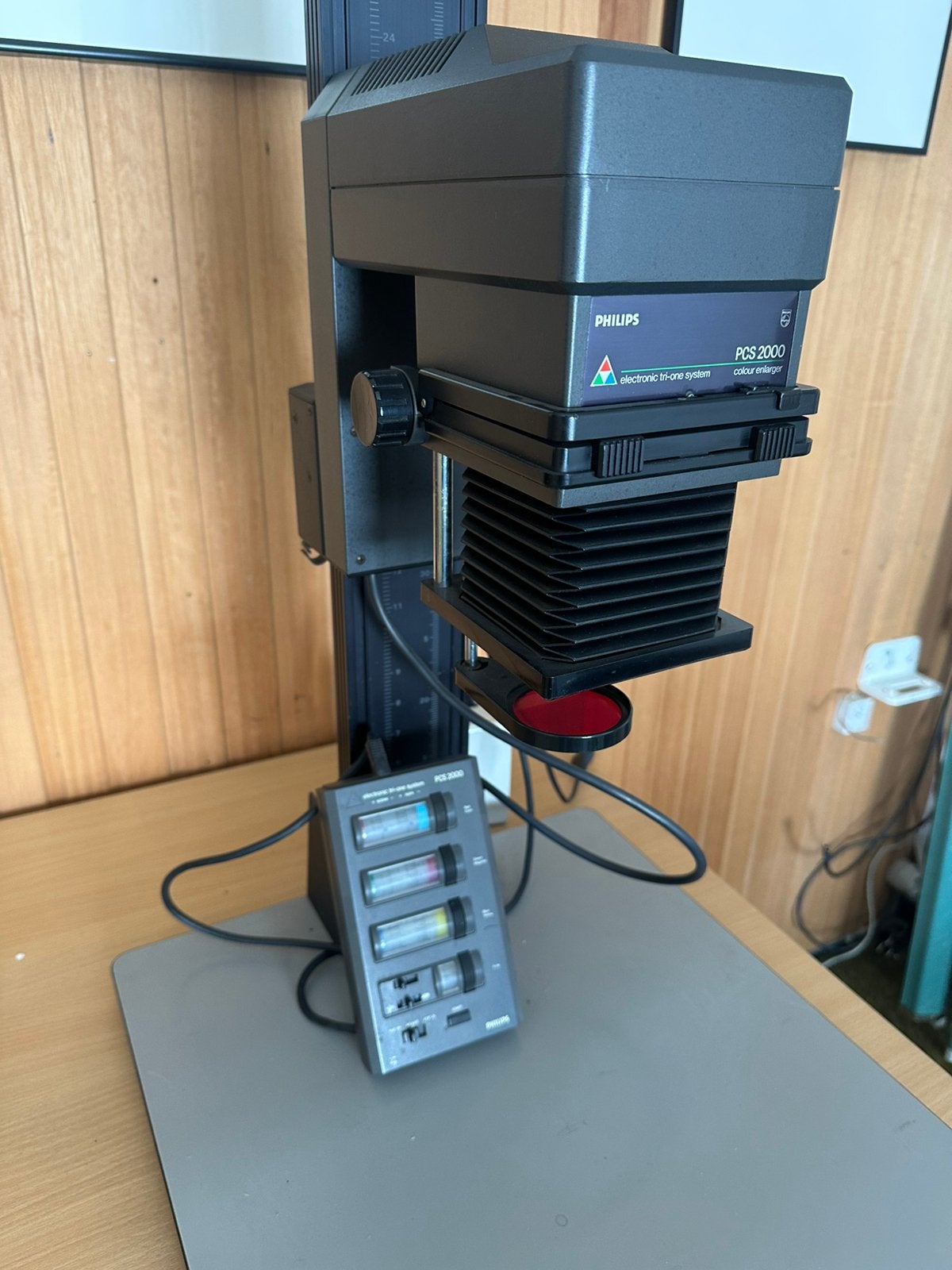 Philips kleuren vergroter pcs 2000, Audio, Tv en Foto, Foto | Doka Apparatuur, Ophalen, Gebruikt, Philips, Vergroter
