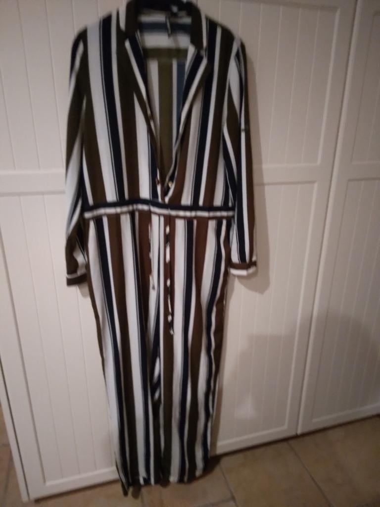 Mooie jumpsuit, Verzenden
