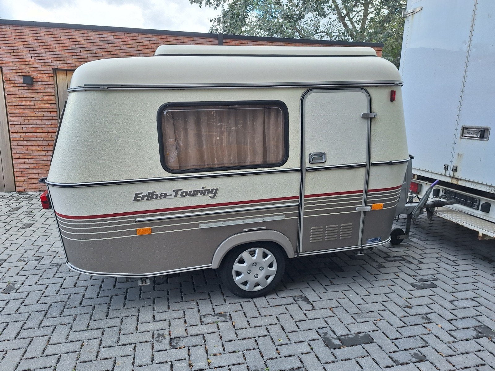 Caravan riba 2 personen zonder keuring, Bedrijf, Hefdak, Eriba