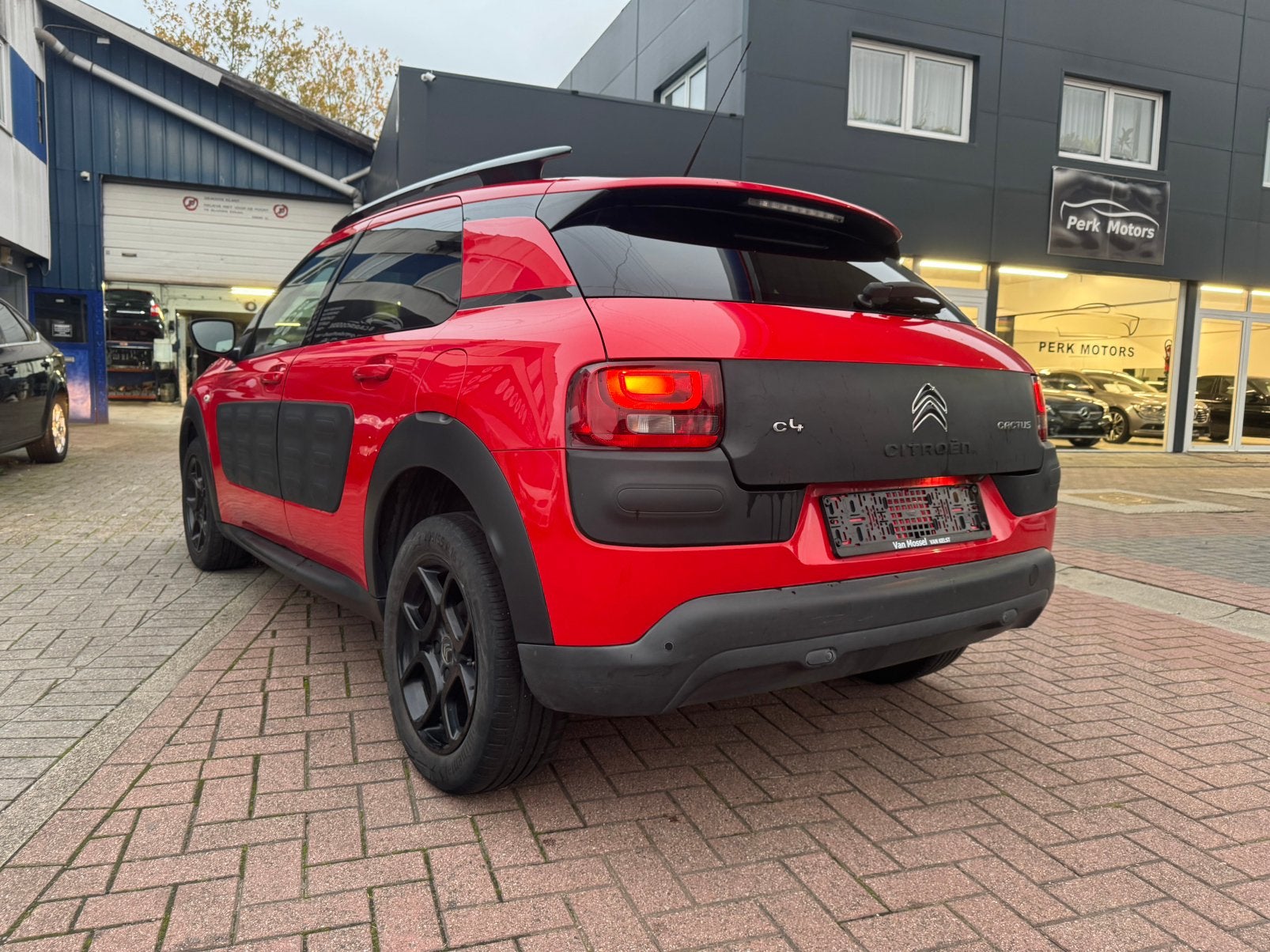 Citroën C4 Cactus 1.2 - BENZINE - AIRCO - 122.000km - 2015, Auto's, Euro 5, Stof, 1199 cc, 107 g/km