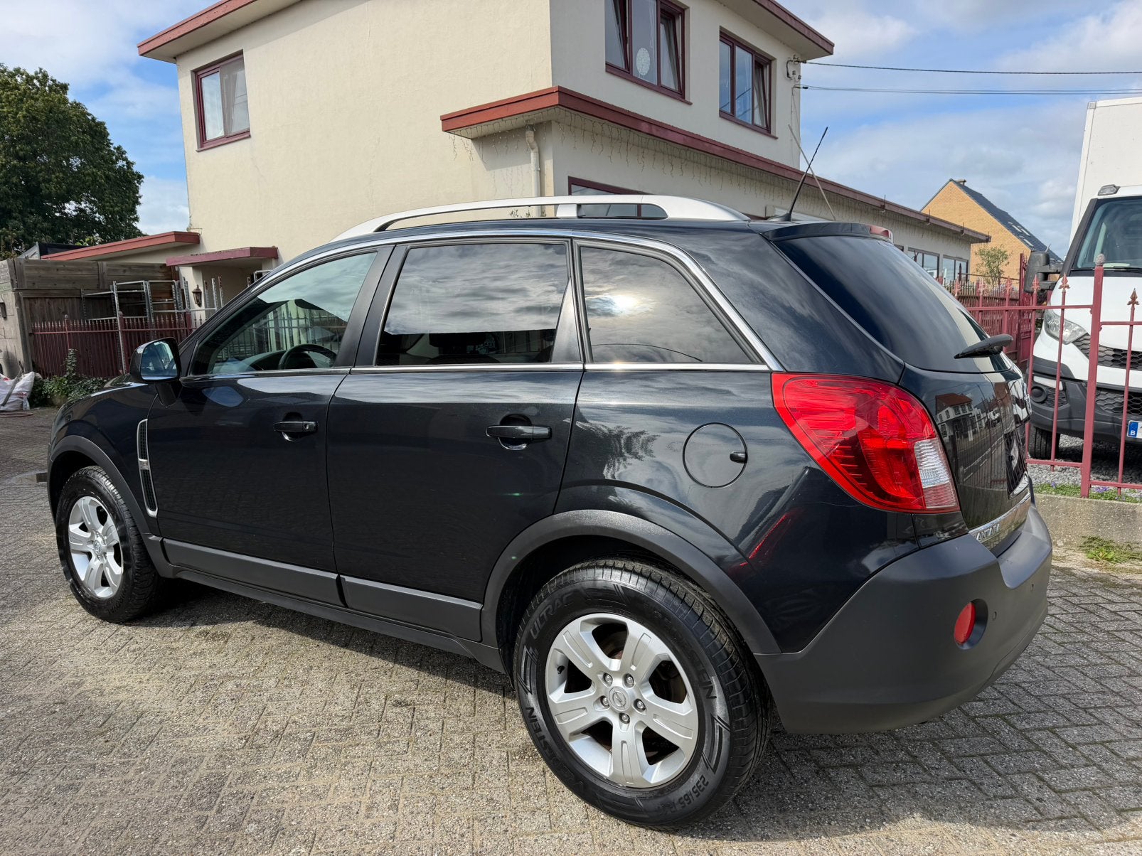 Opel Antara 2.2 tdci automaat 2015, Autos, Euro 5, Achat, https://public.car-pass.be/recalls?lang=nl, Entreprise