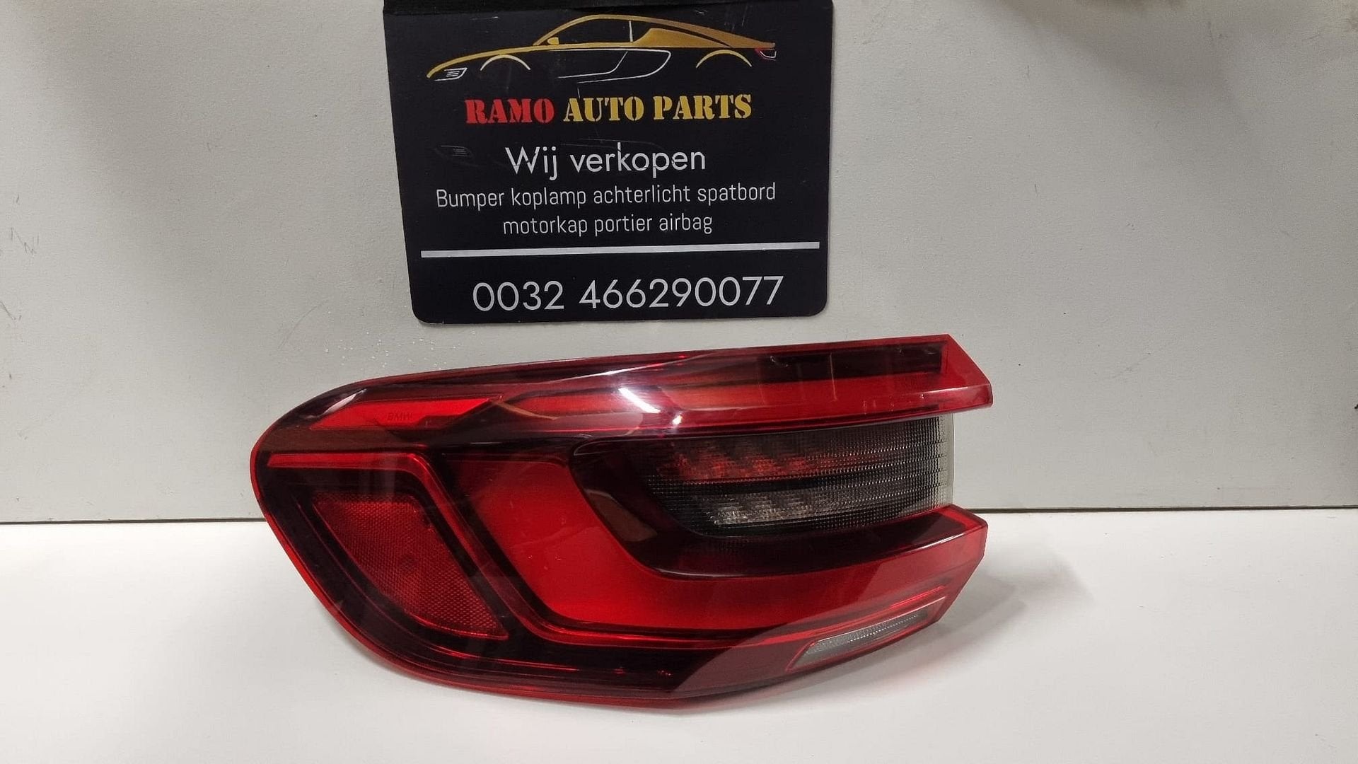 BMW X5 G05 LCI LINKS LED ACHTERLICHT H3744225908, Gebruikt, -, -, Ophalen of Verzenden