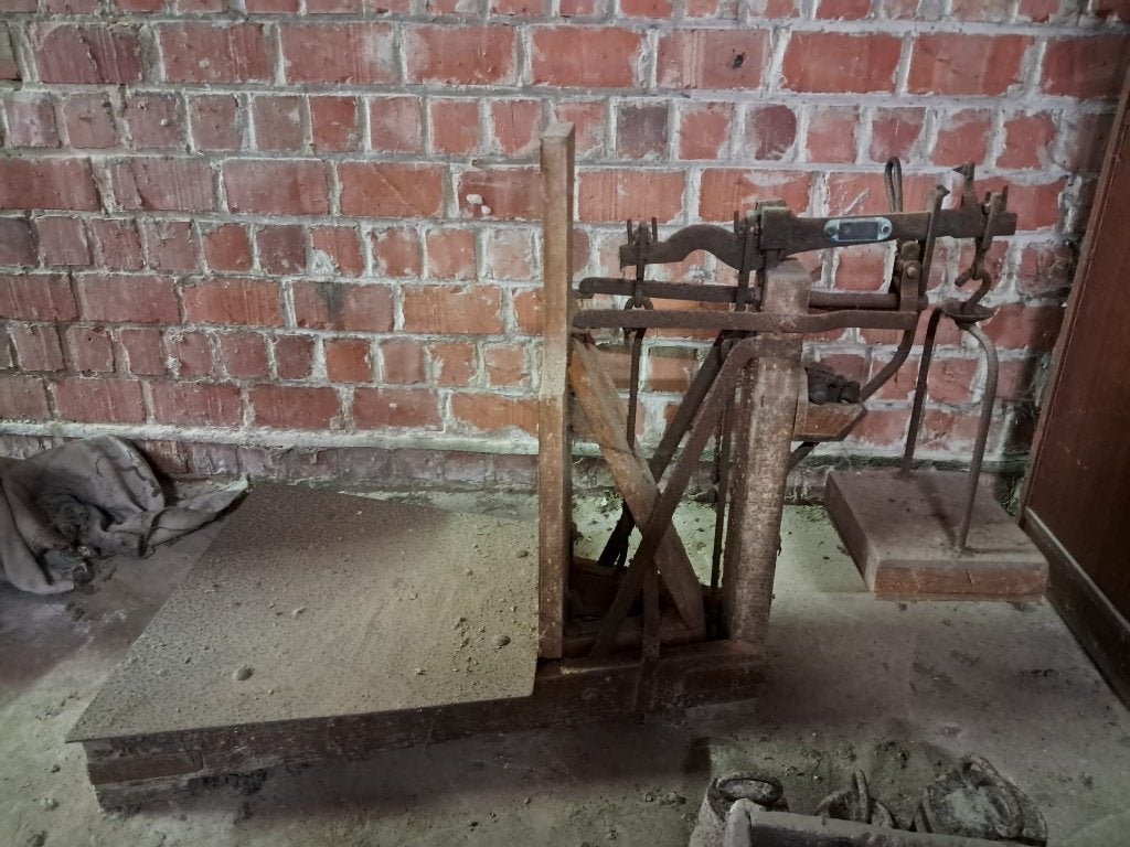 Weegschaal, Ophalen