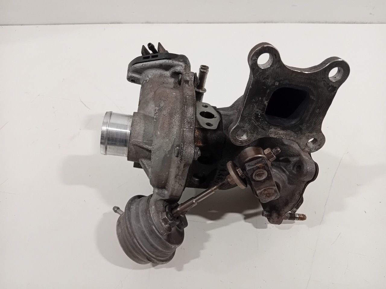 Turbo Ford Fiesta, Onderdelen@venauto.nl, Van der Ven Autorecycling B.V., Gebruikt, Ettenseweg 76, 4706 PB Roosendaal, The Netherlands