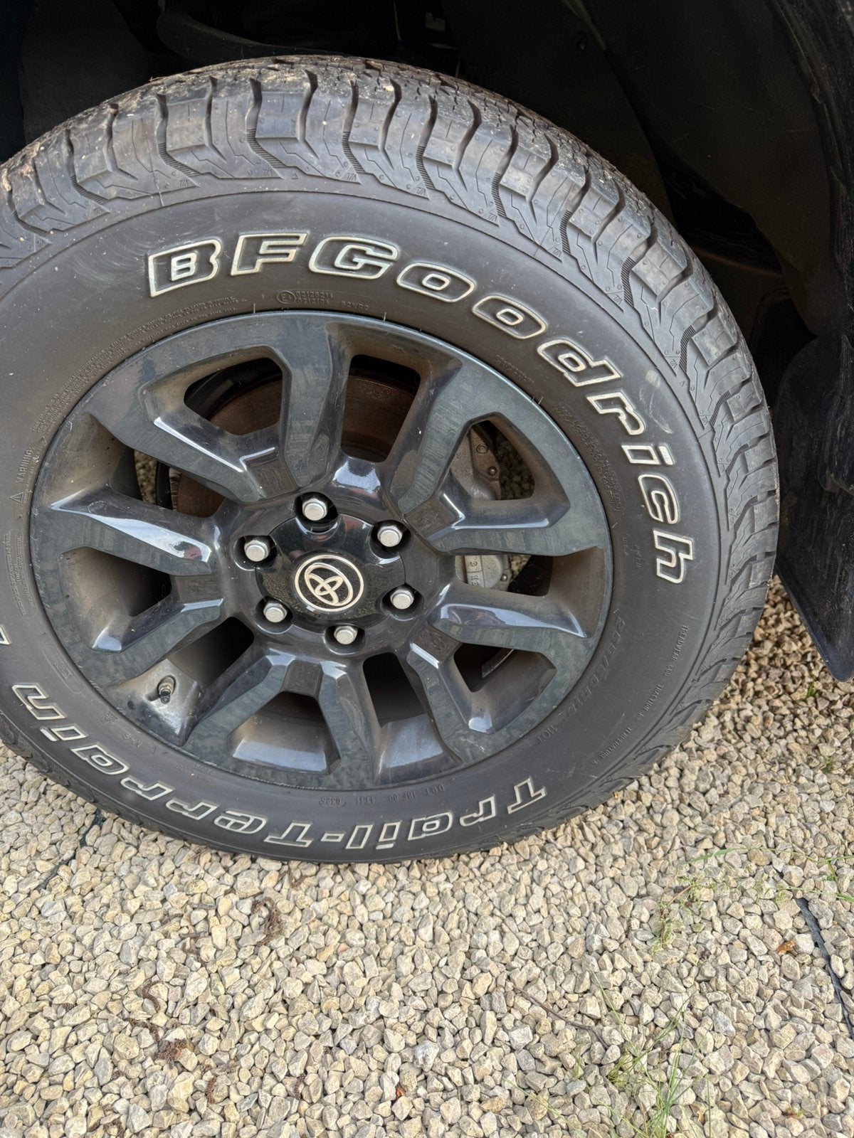 5 Pneus BF Goodrich Trail Terrain 265/60R18, Autos : Divers, Pièces de sport automobile, Enlèvement, Comme neuf