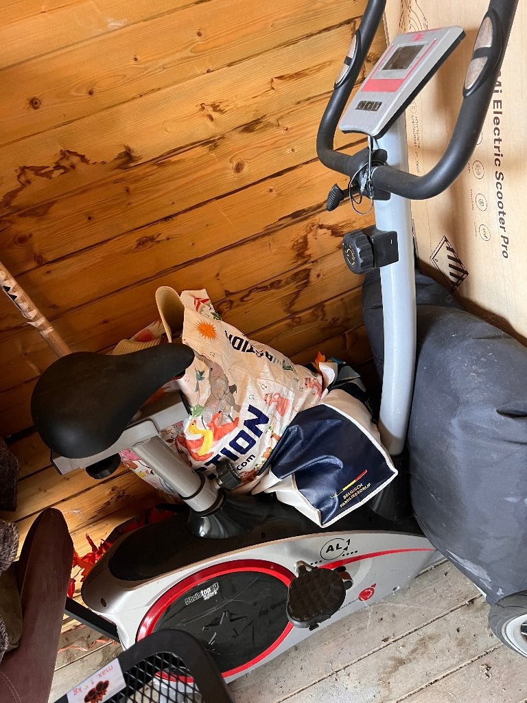 Hometrainer, Sport en Fitness, Ophalen, Zo goed als nieuw, Benen, Hometrainer