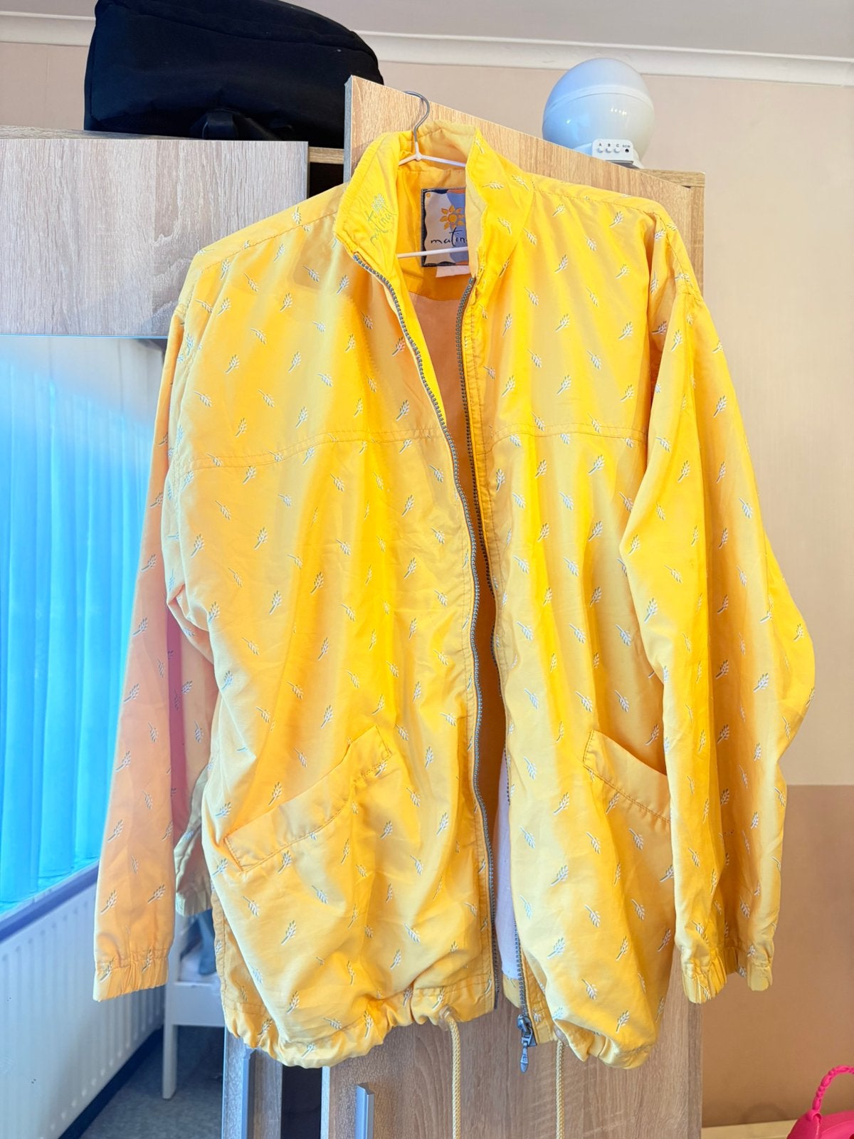 Gele Vintage Bomberjack / Windbreaker - Maat M / Oversized, Kleding | Dames, Ophalen of Verzenden, Gedragen, Maat 38/40 (M), Geel