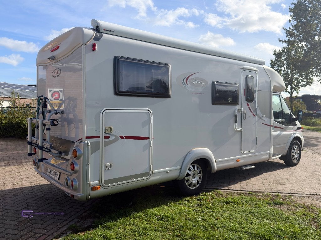 LMC Breezer 654 G | 2010 | 150PK | EURO 5 | lengtebedden |, Caravans en Kamperen, Ringverwarming, Ford, Raamblindering, 6 tot 7 meter