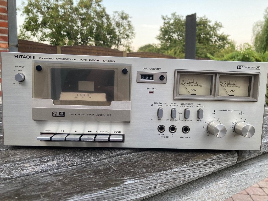 Lecteur cassette Hitachi D-230, Enlèvement ou Envoi, Simple, Tape counter
